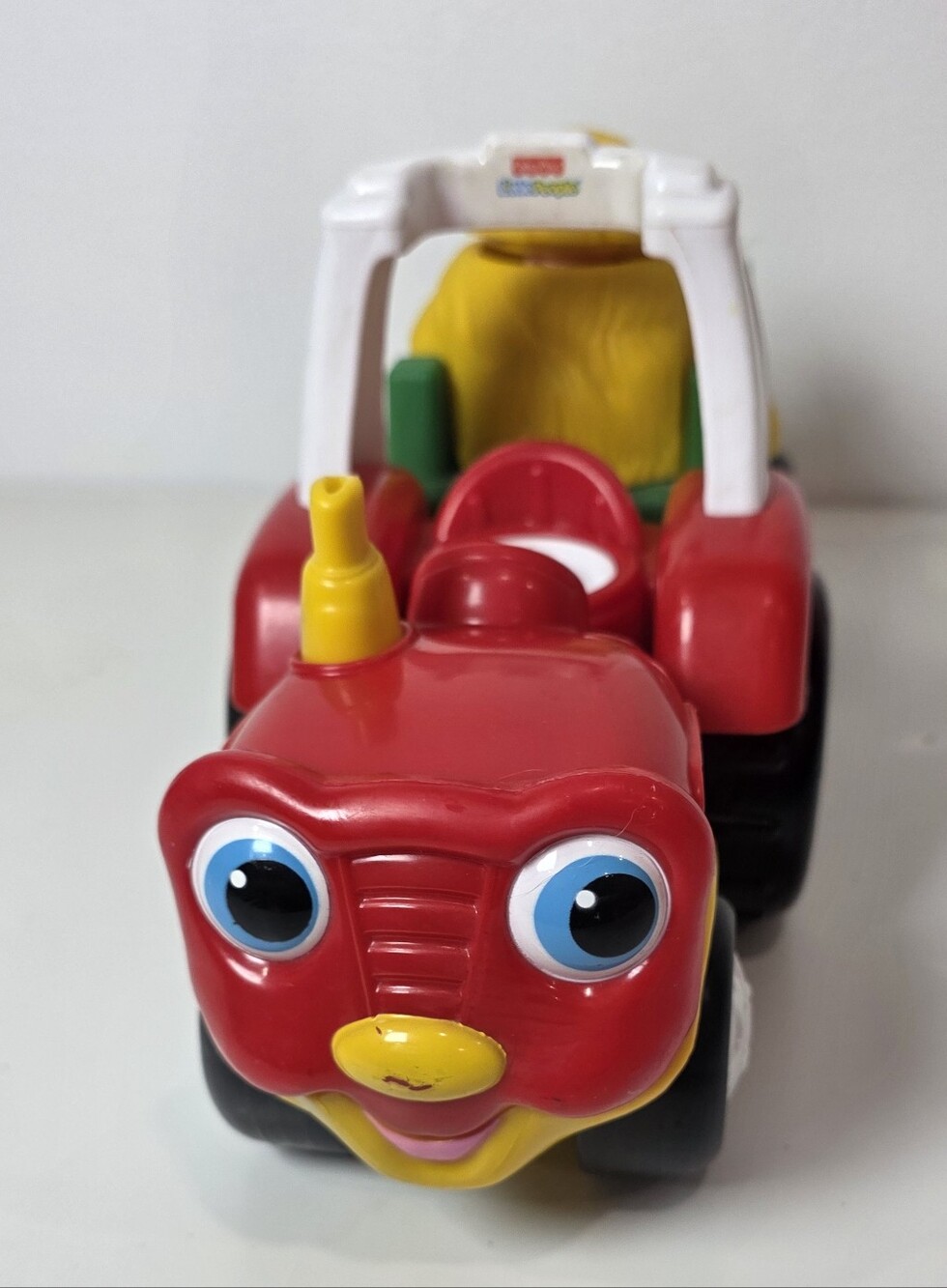 Vintage 2007 Fisher Price Little People Tractor with Wagon and Pop Up Pig
